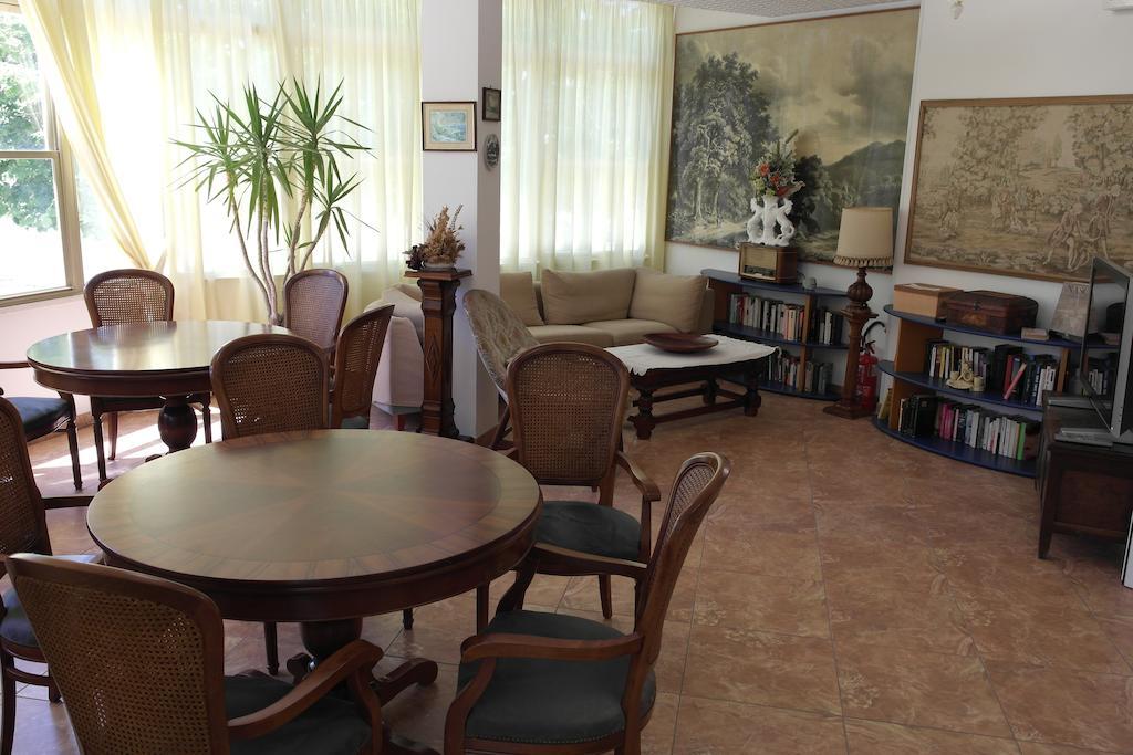 Hotel Bamar Pinarella Exterior photo